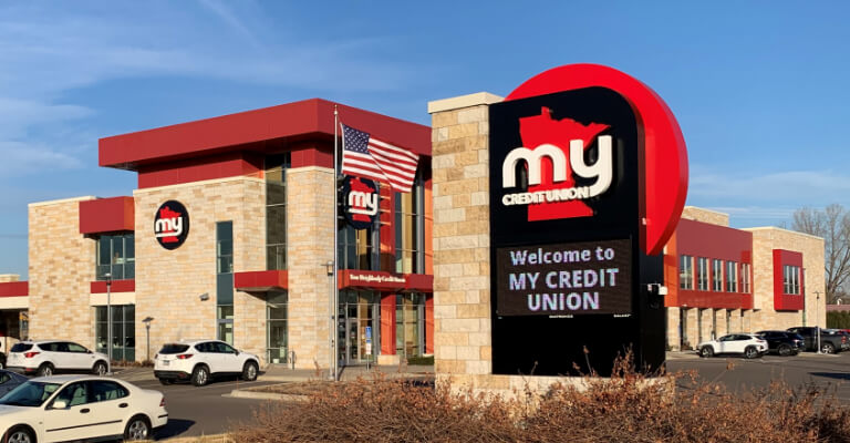 my credit union lyndale ave branch front of the building